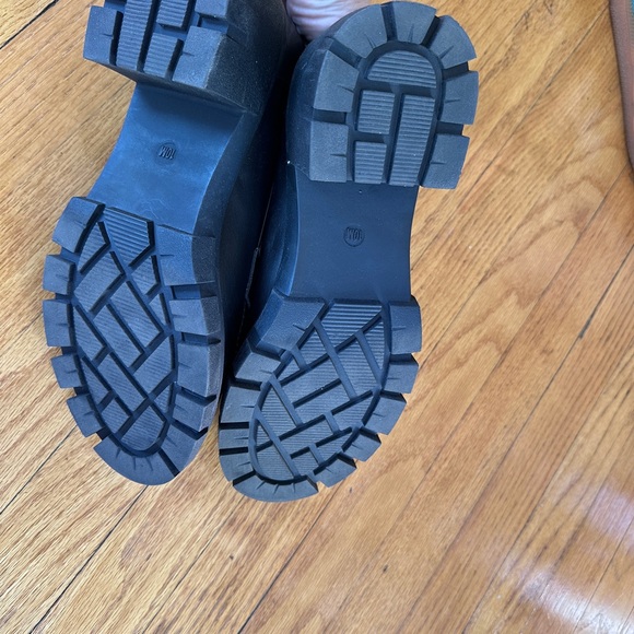 Cushionaire Pierce Platform lug sole loafer size 10 - Picture 2 of 5